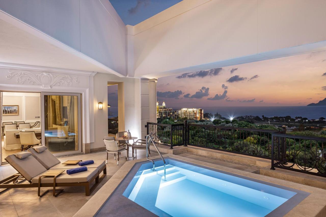 Queen Suite