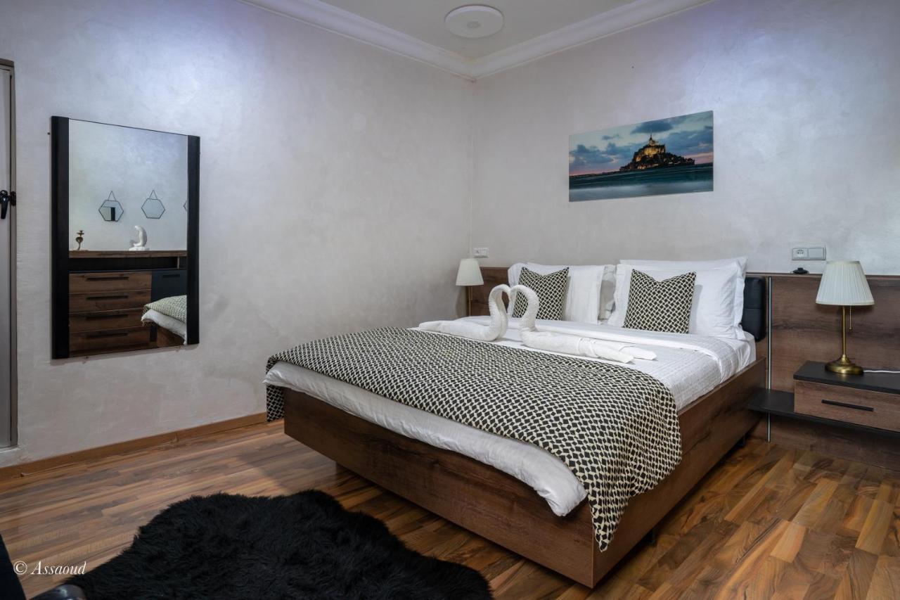 Chambre Double - Vue sur Piscine