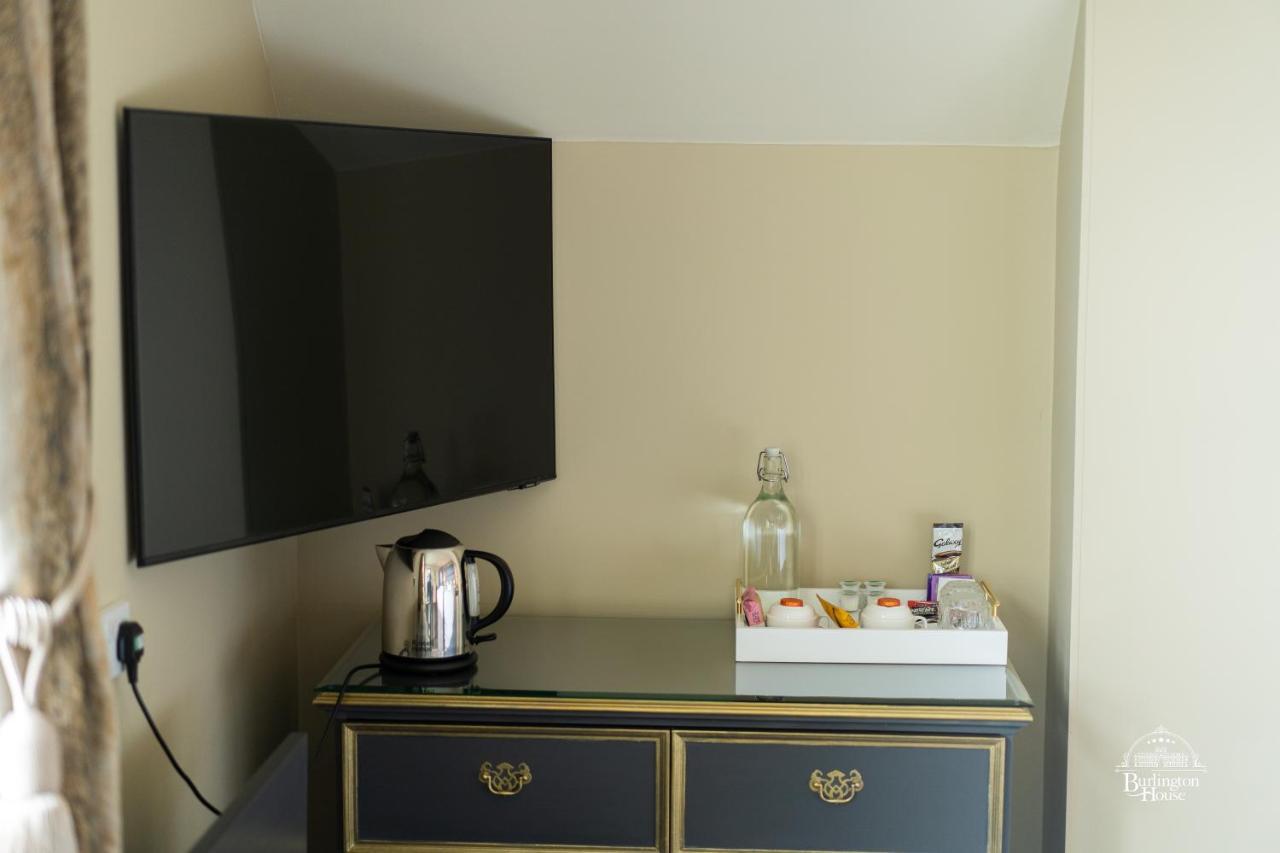Standard Double Room Ensuite,1588439541:JPEG
