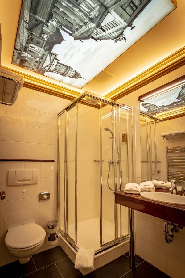 Small Comfort Double or Twin Room