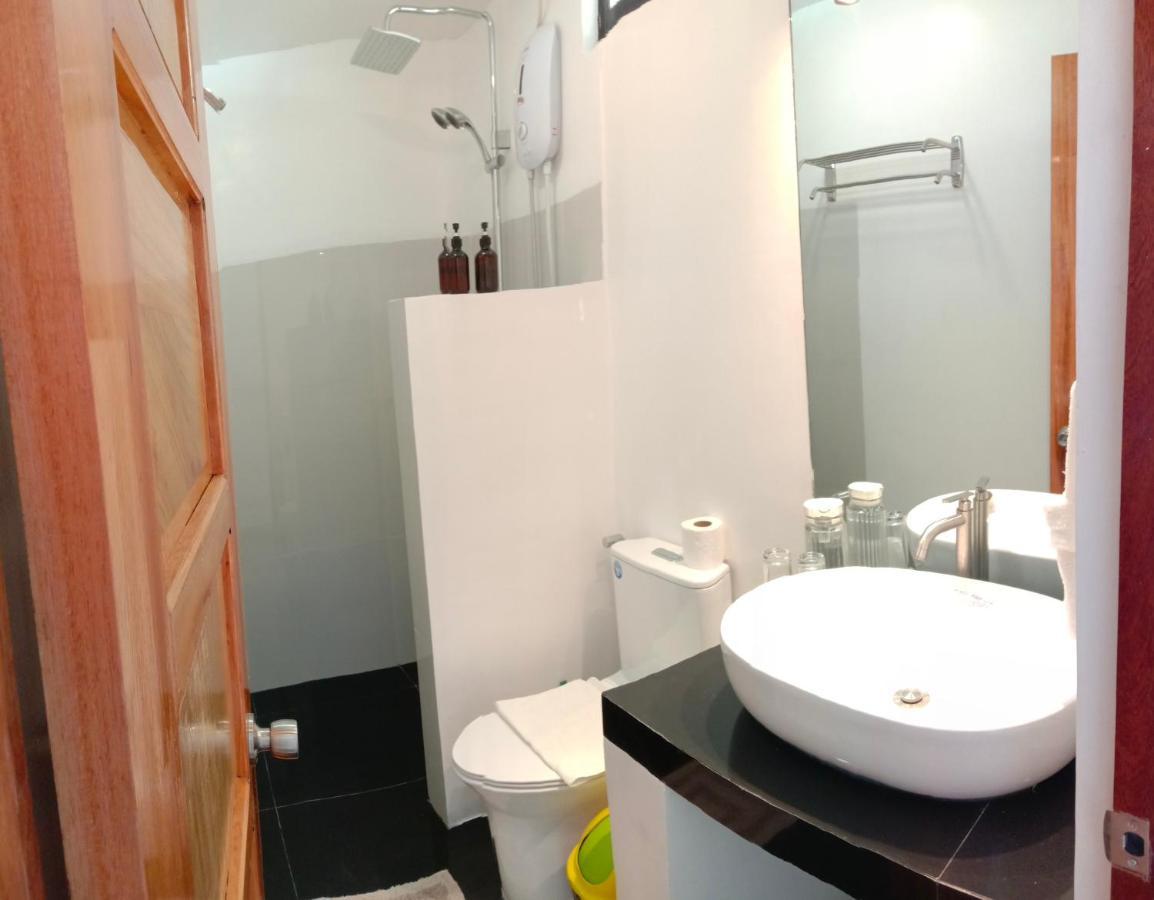 Deluxe Double Room Side Sea View