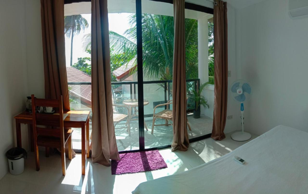 Deluxe Double Room Side Sea View