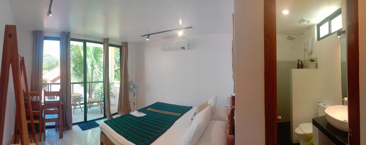 Deluxe Double Room Side Sea View