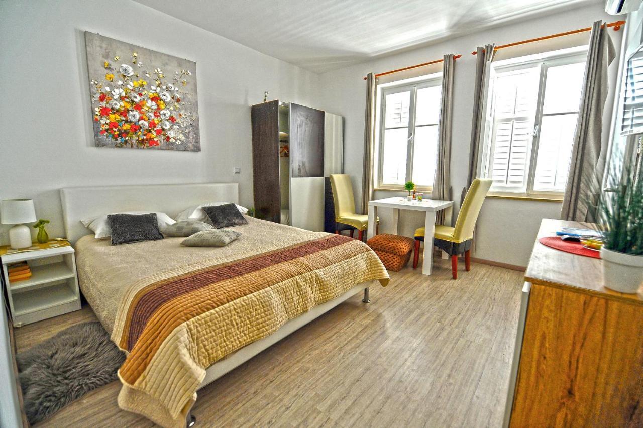 Studio Apartment Sea View