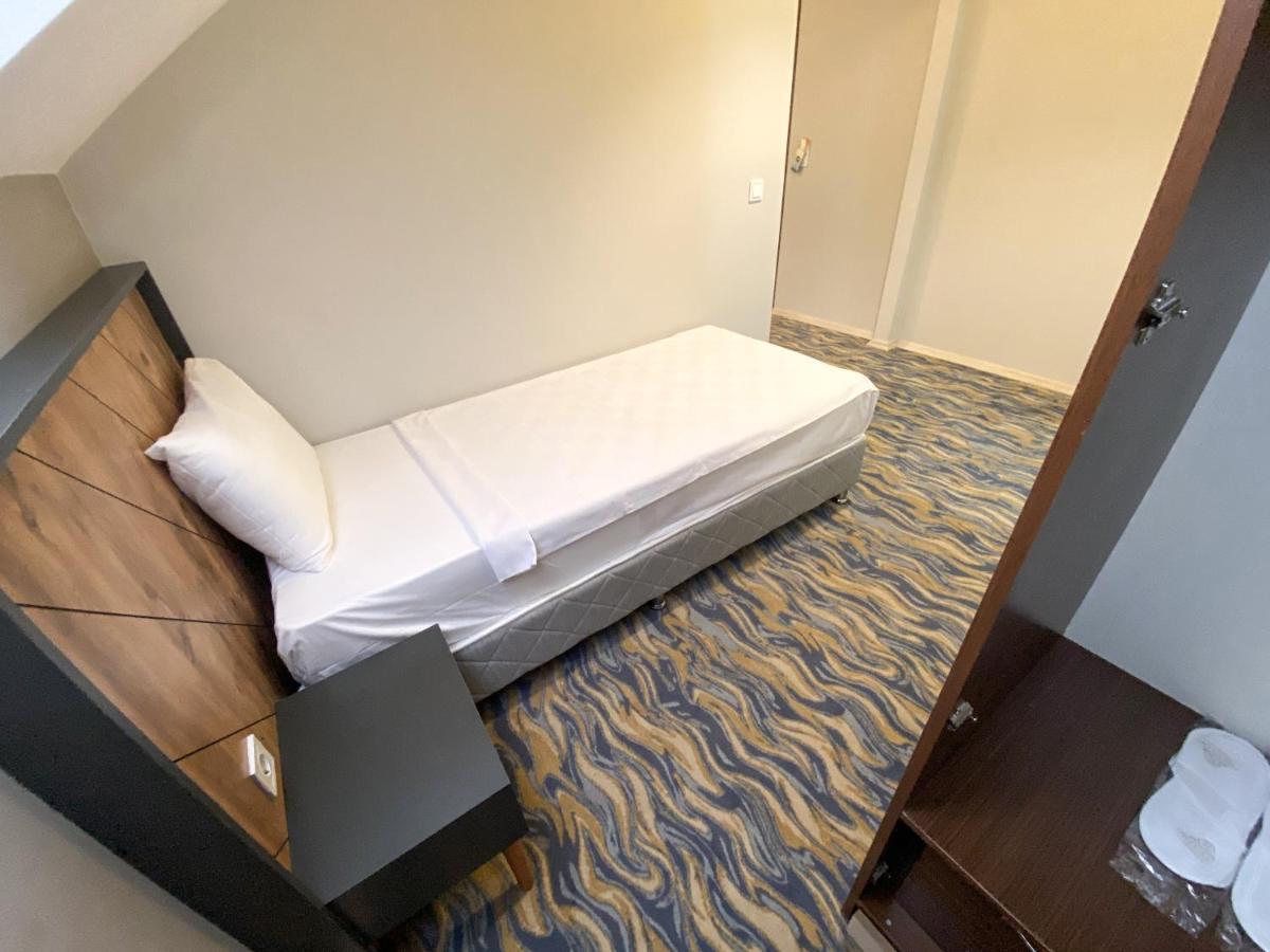 Budget Single Room,1267575463:JPEG