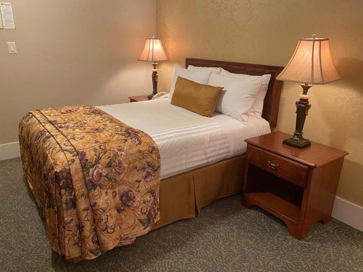 Standard Room One Double Bed