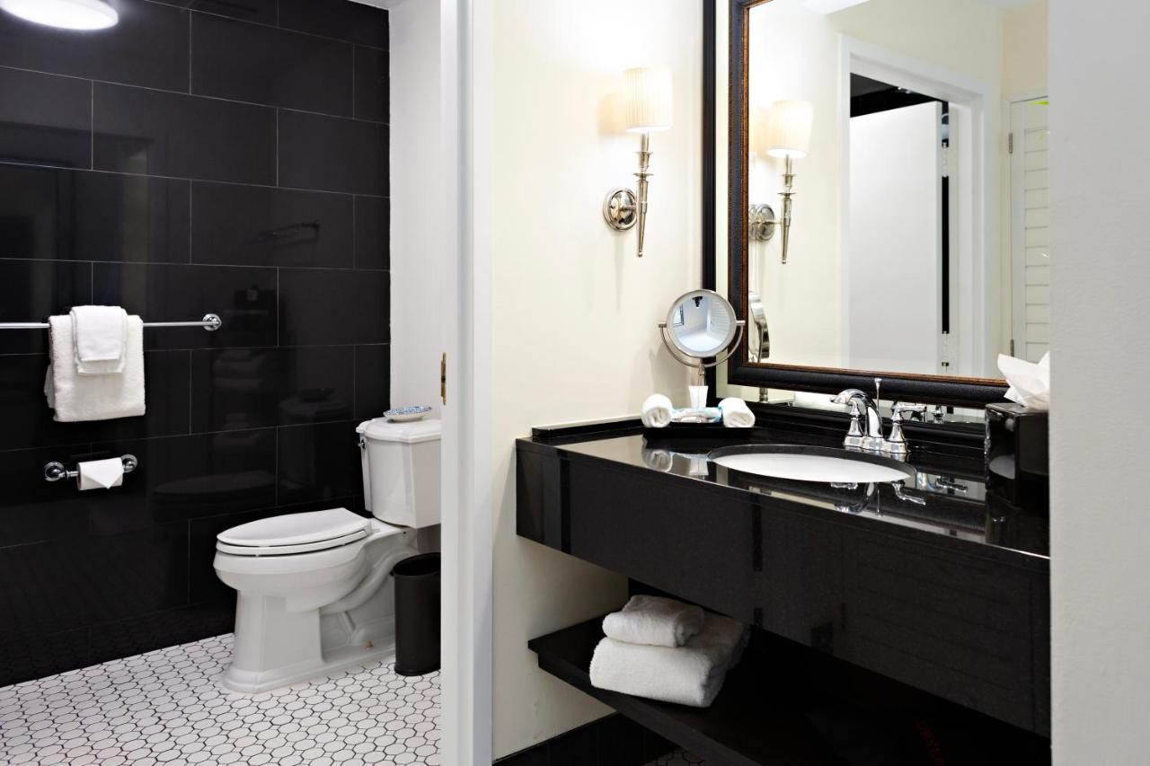 Double or Double Room City View