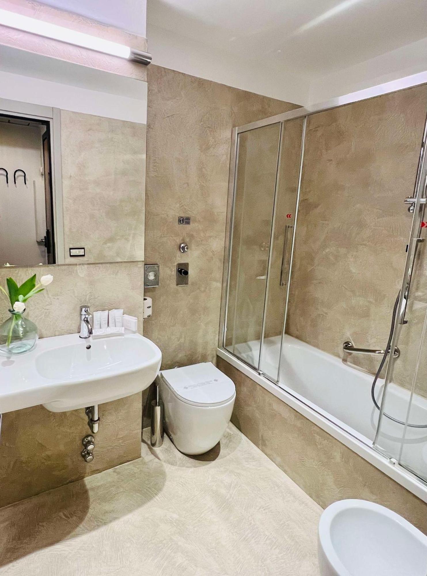 Comfort Twin Room