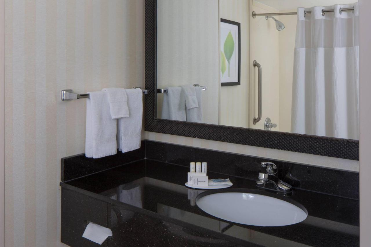 Habitación King con ducha accesible en silla de ruedas - Accesible para personas con movilidad reducida y con discapacidad auditiva