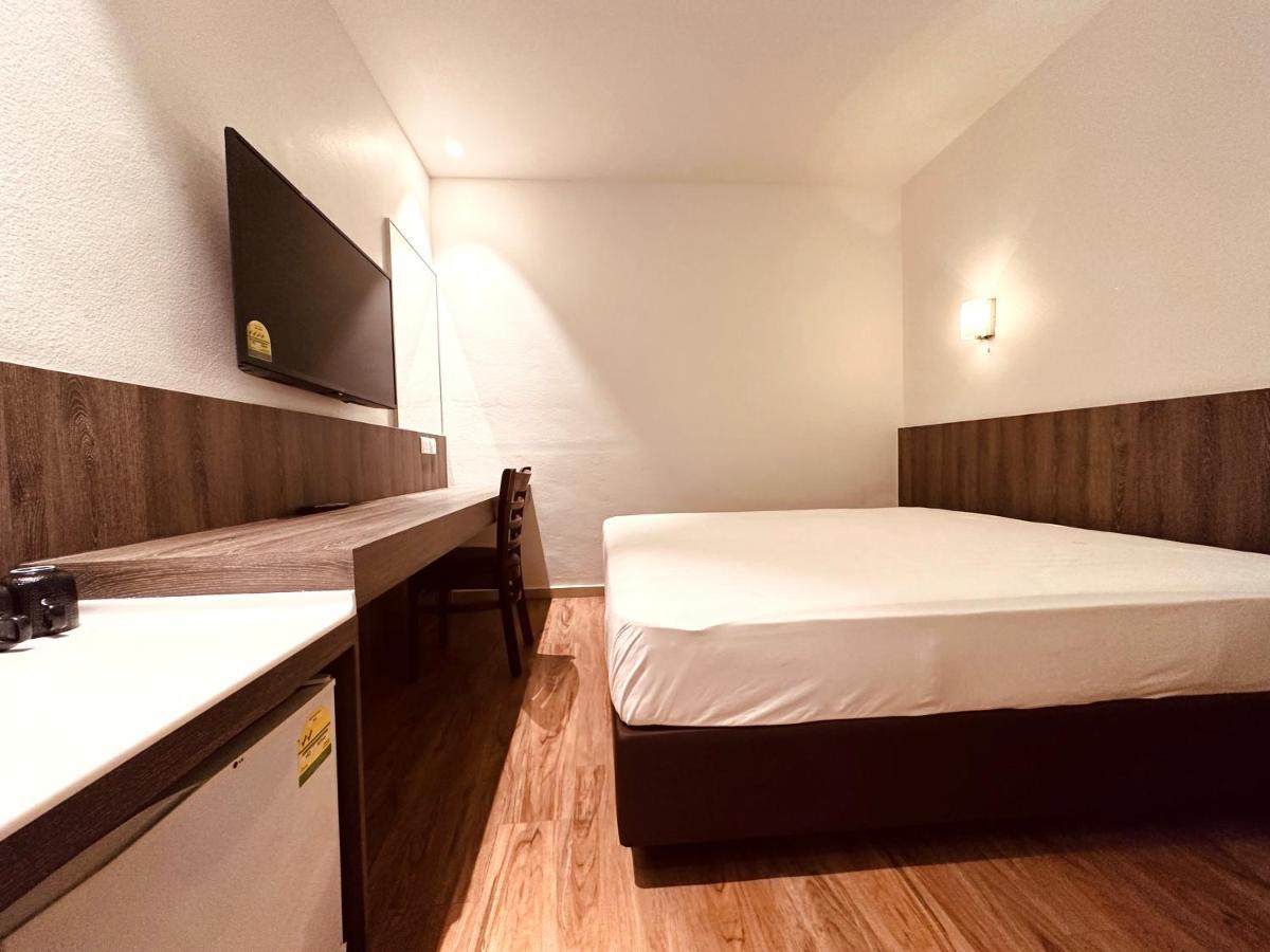 Standard Double or Twin Room without Window