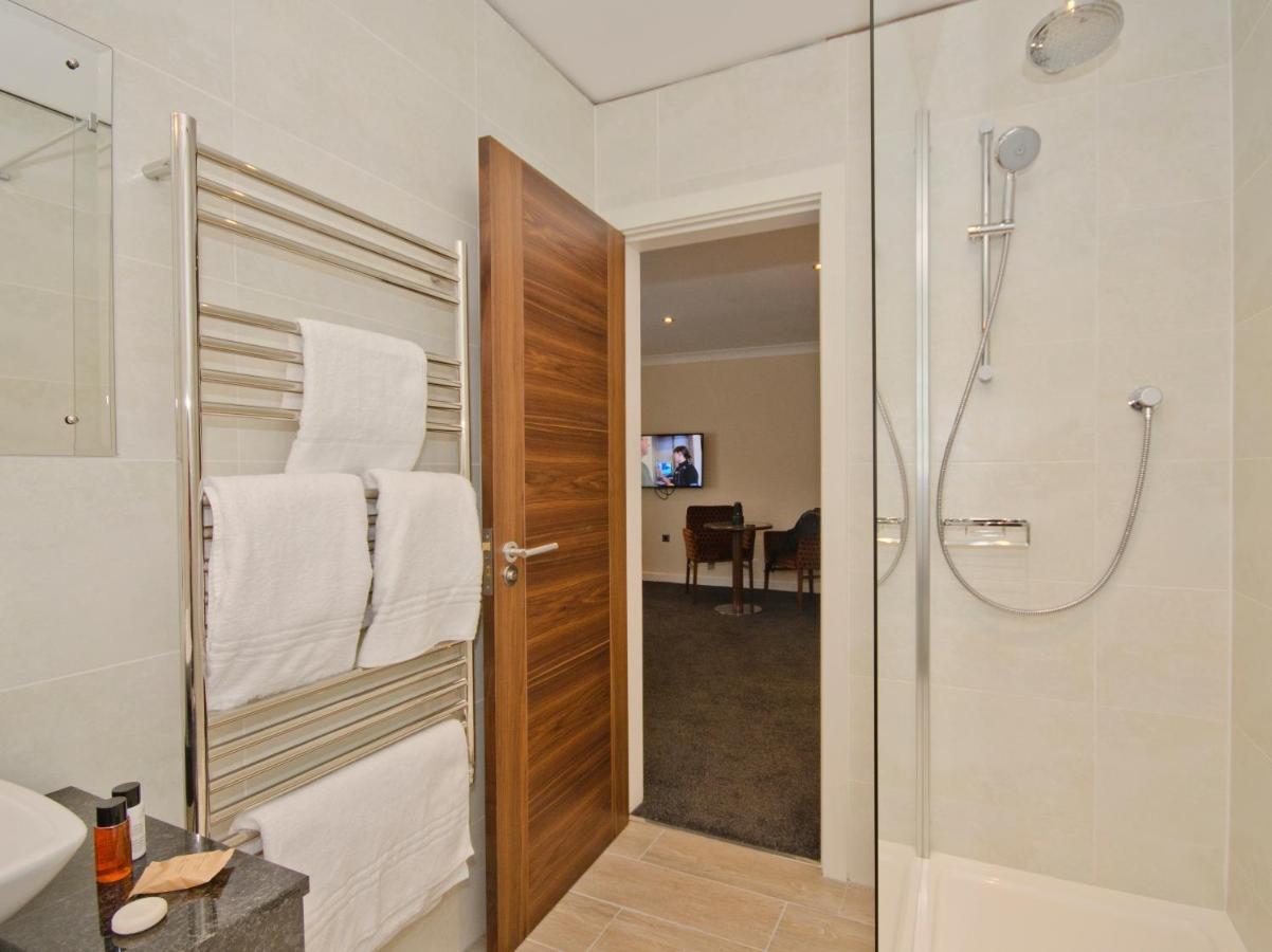 Junior Suite,1643755656:JPEG