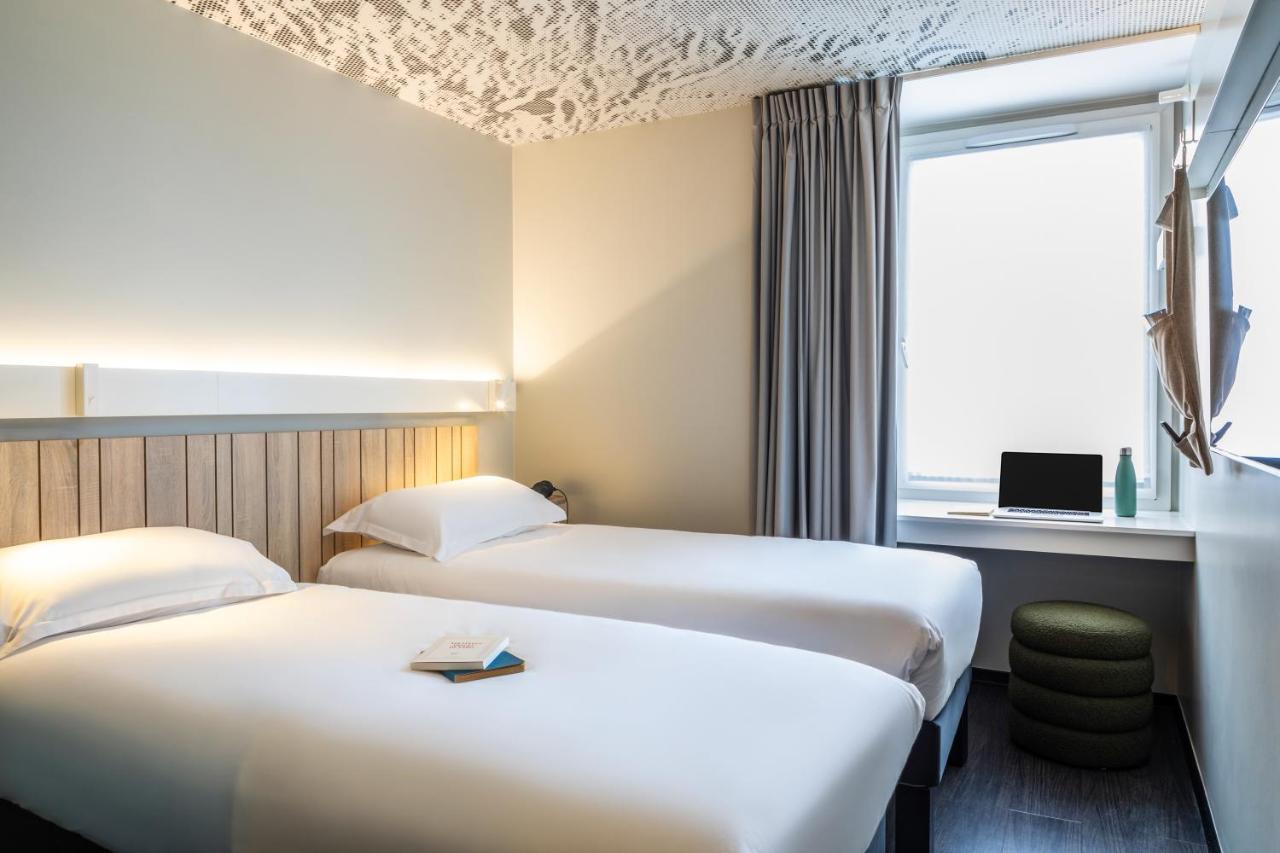 Standard Twin Room,1386376652:JPEG