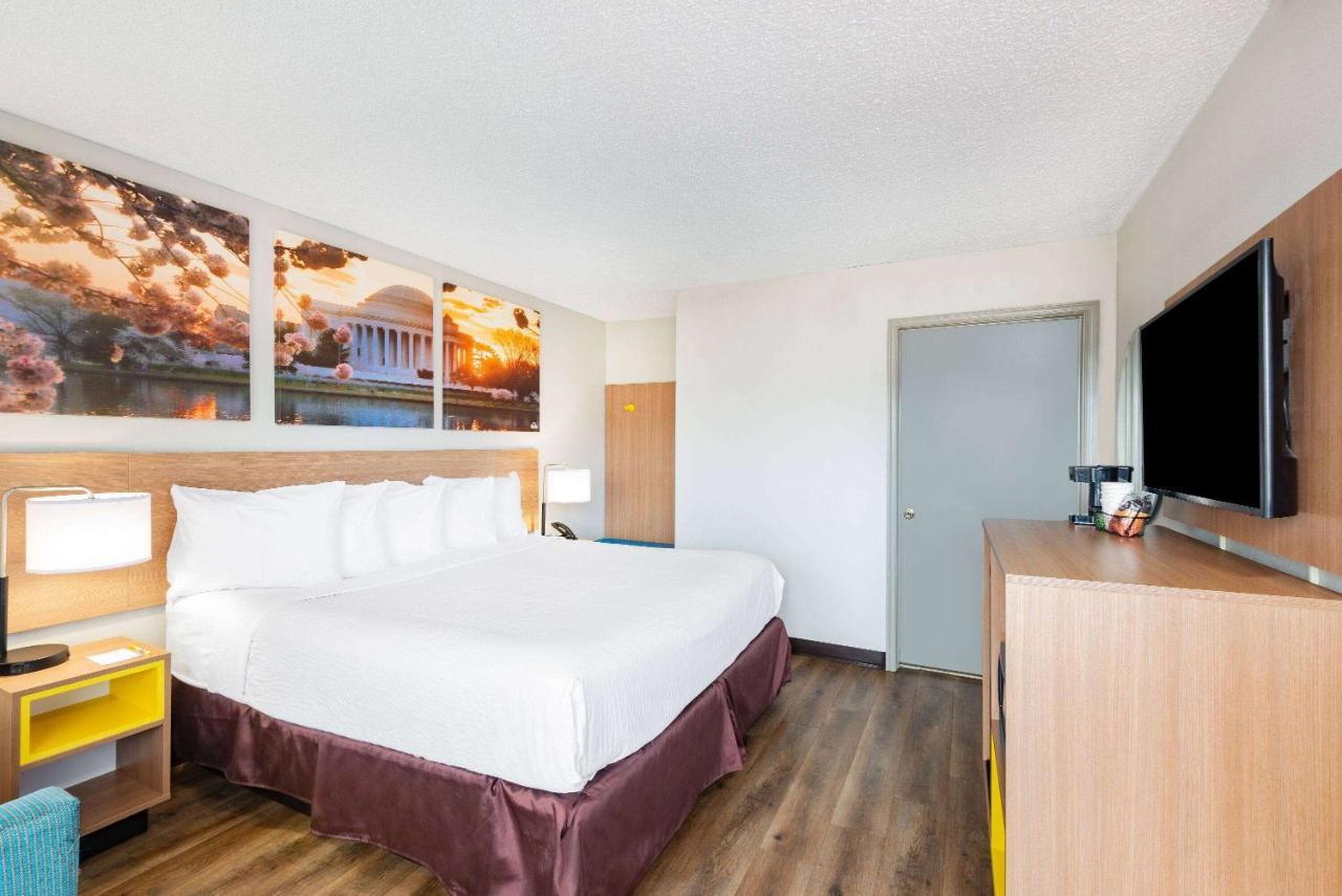 Chambre Lit King-Size pour Personnes à Mobilité Réduite - Non-Fumeurs