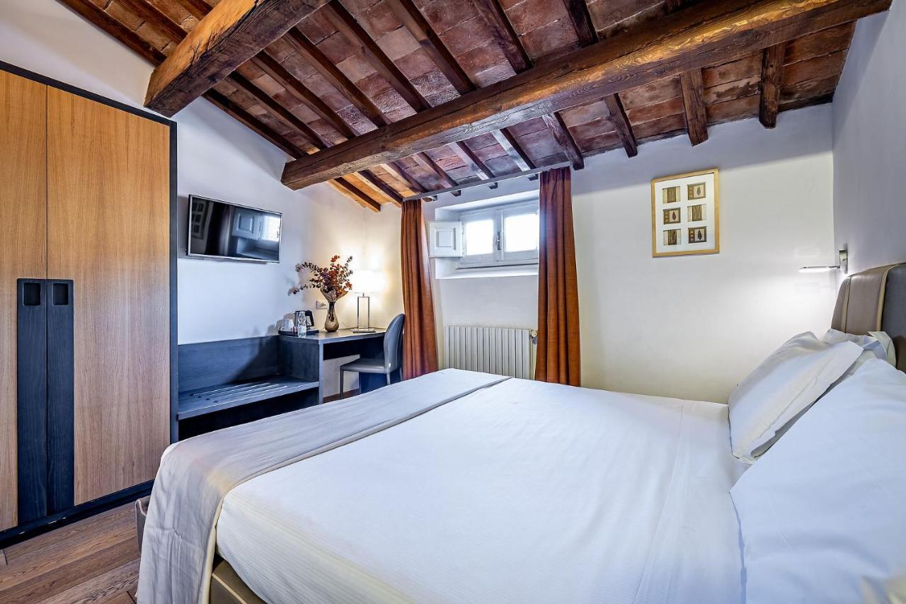 Double or Twin Room Attic