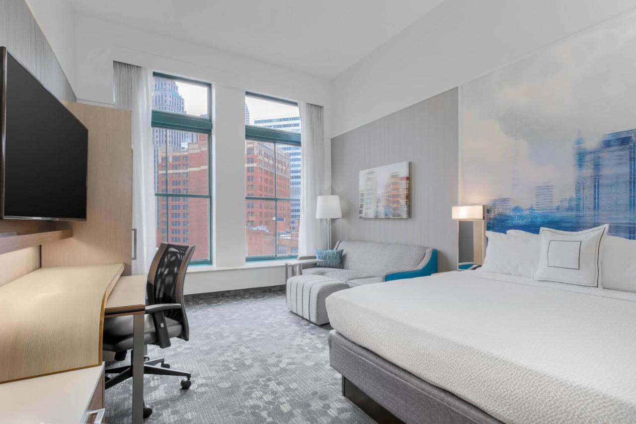 Zimmer mit Kingsize-Bett, Stadtblick und Schlafsofa