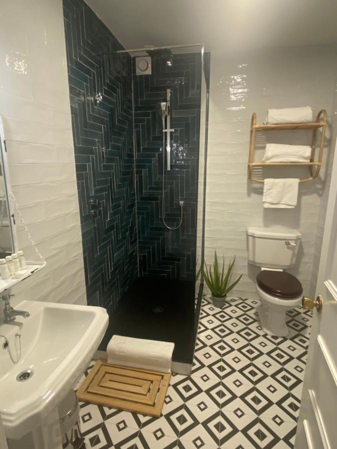 Double or Twin Room,1115874171:JPEG