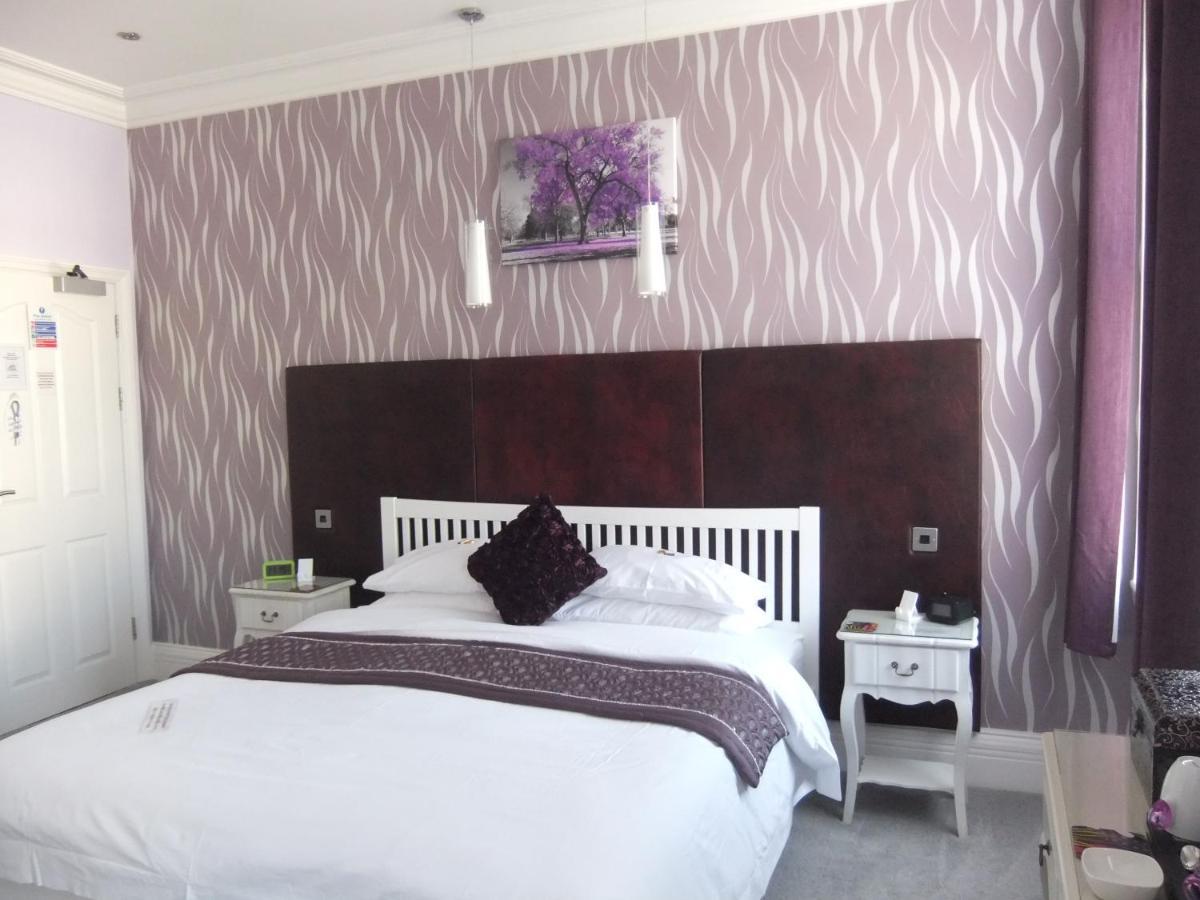 Superior Super King Room Spring
