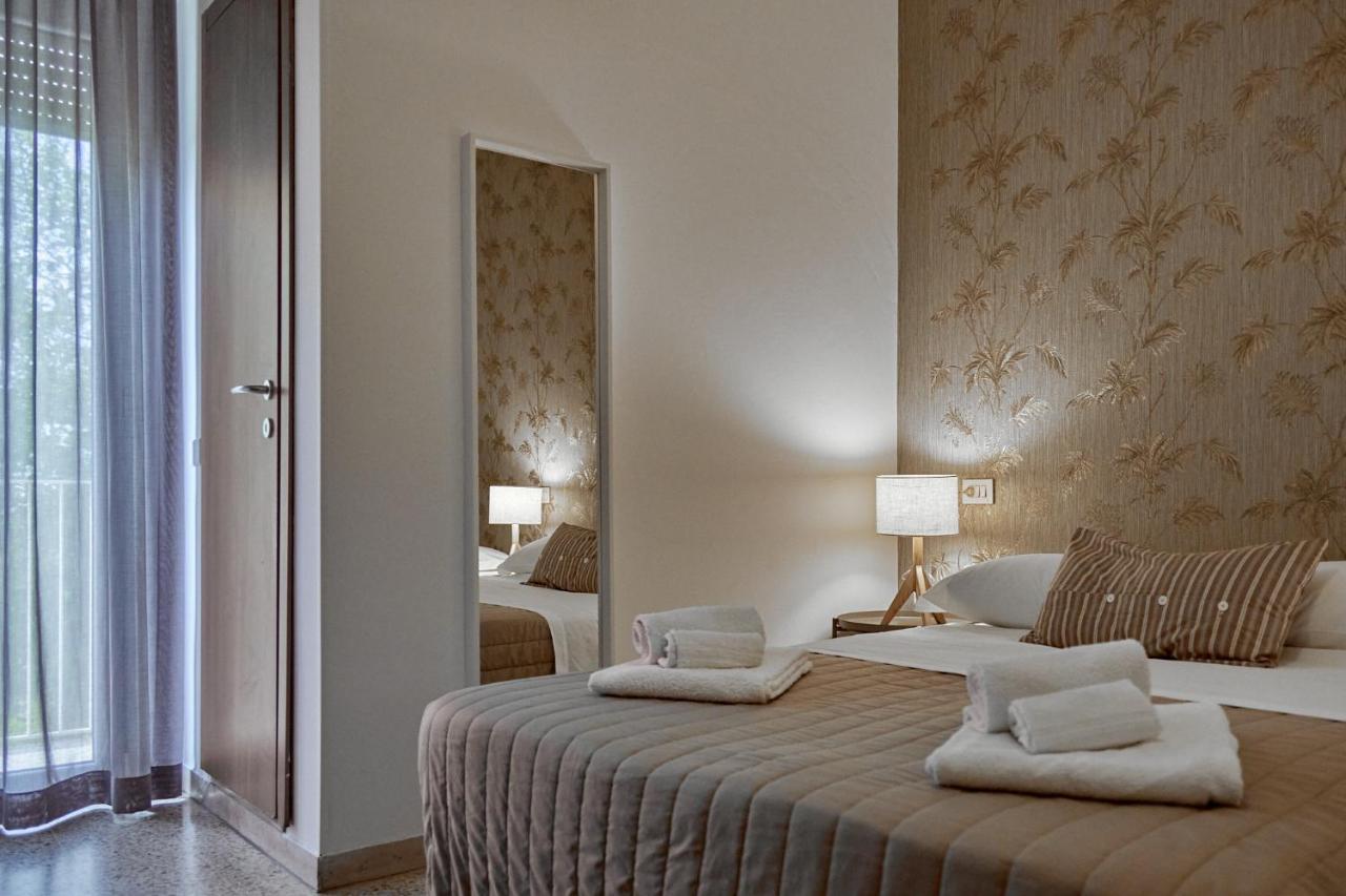 Classic Triple Room,1389899513:JPEG