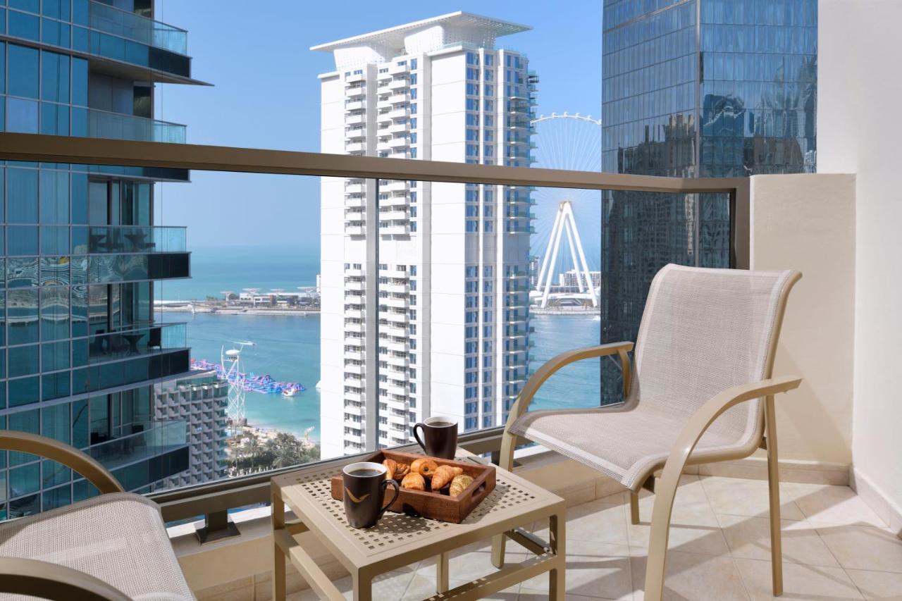 Executive King Partial Sea View Balcony Lounge Access Refreshments & Evening drinks Canapés