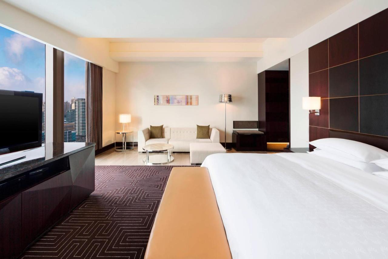 Executive Suite mit 1 Kingsize-Bett und Zugang zur Club Lounge