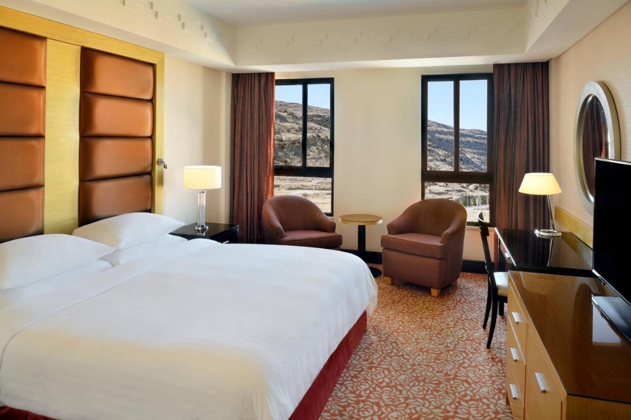 Standard Zimmer mit Kingsize-Bett