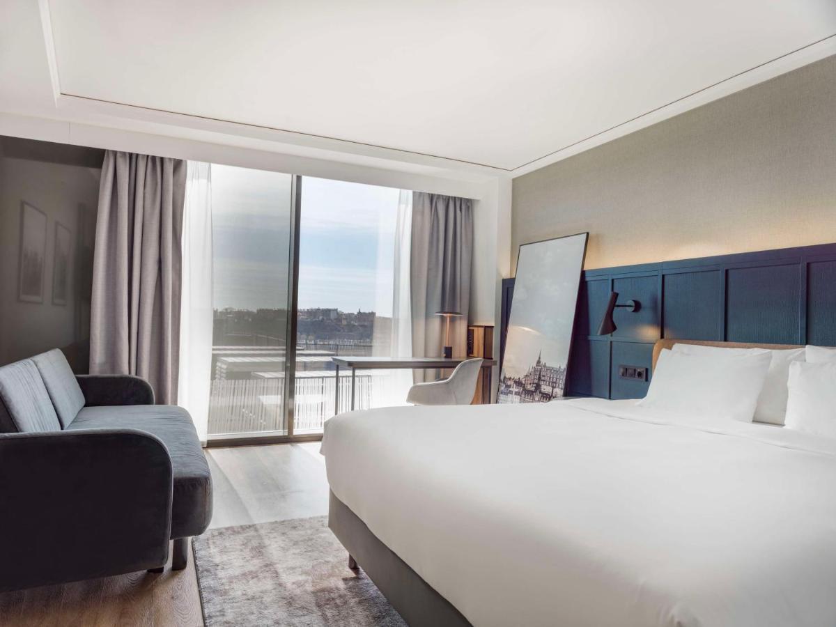 Net Zero Premium Room Panoramic View