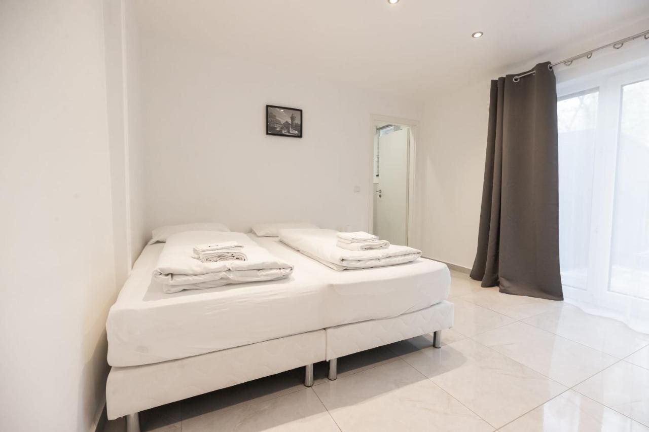 Double or Twin Room Bathroom
