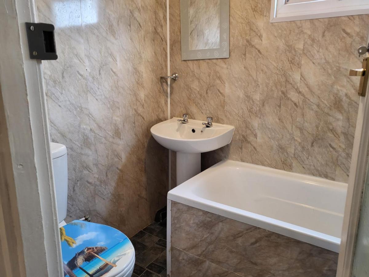 Family Room Bath