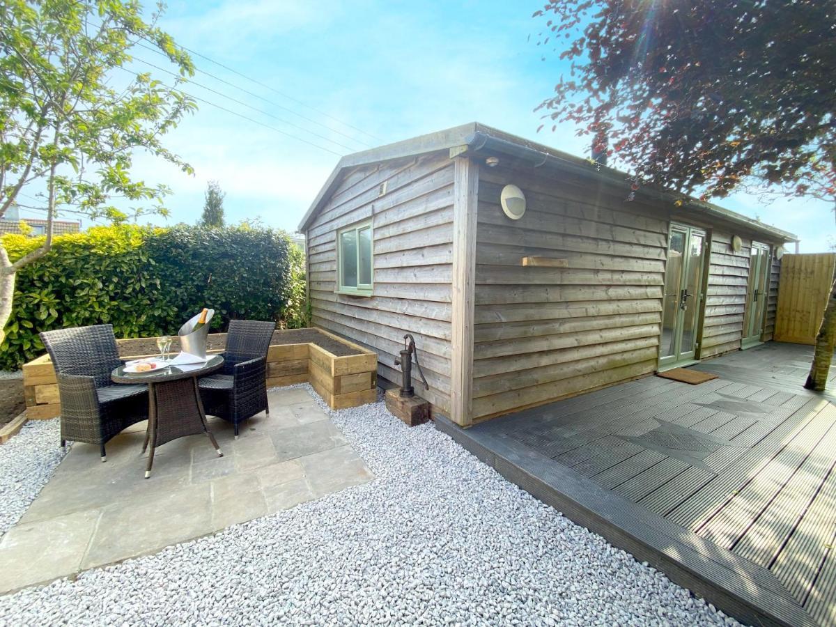 Studio mit Gartenblick