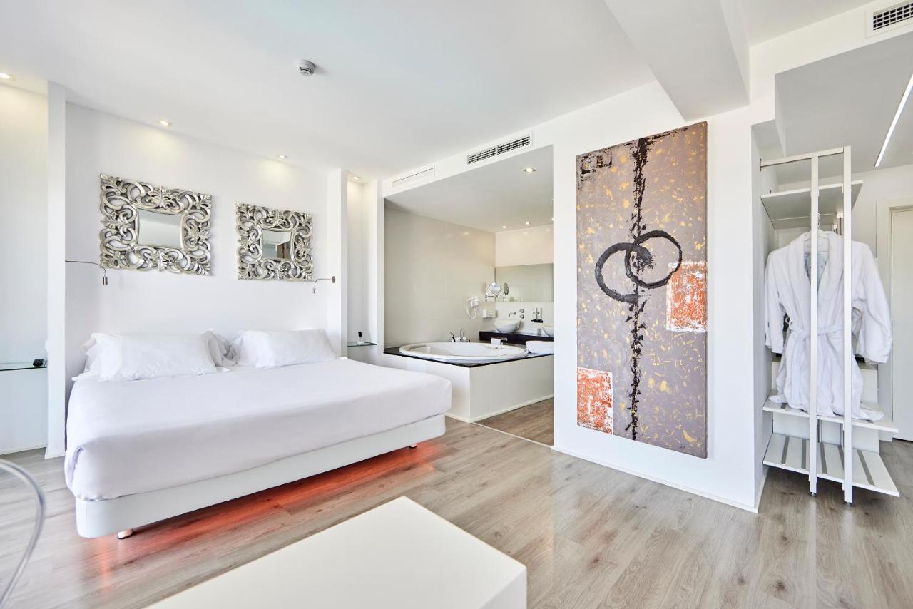 Dluxe Junior Suite Jacuzzi