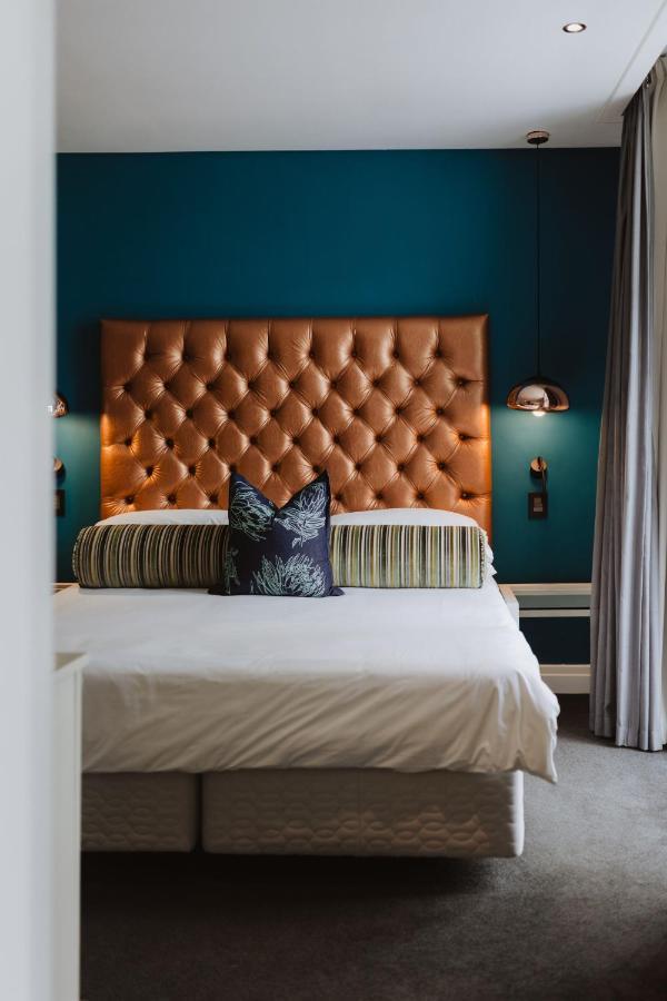 Quarto Standard com Cama de Casal ou 2 de Solteiro