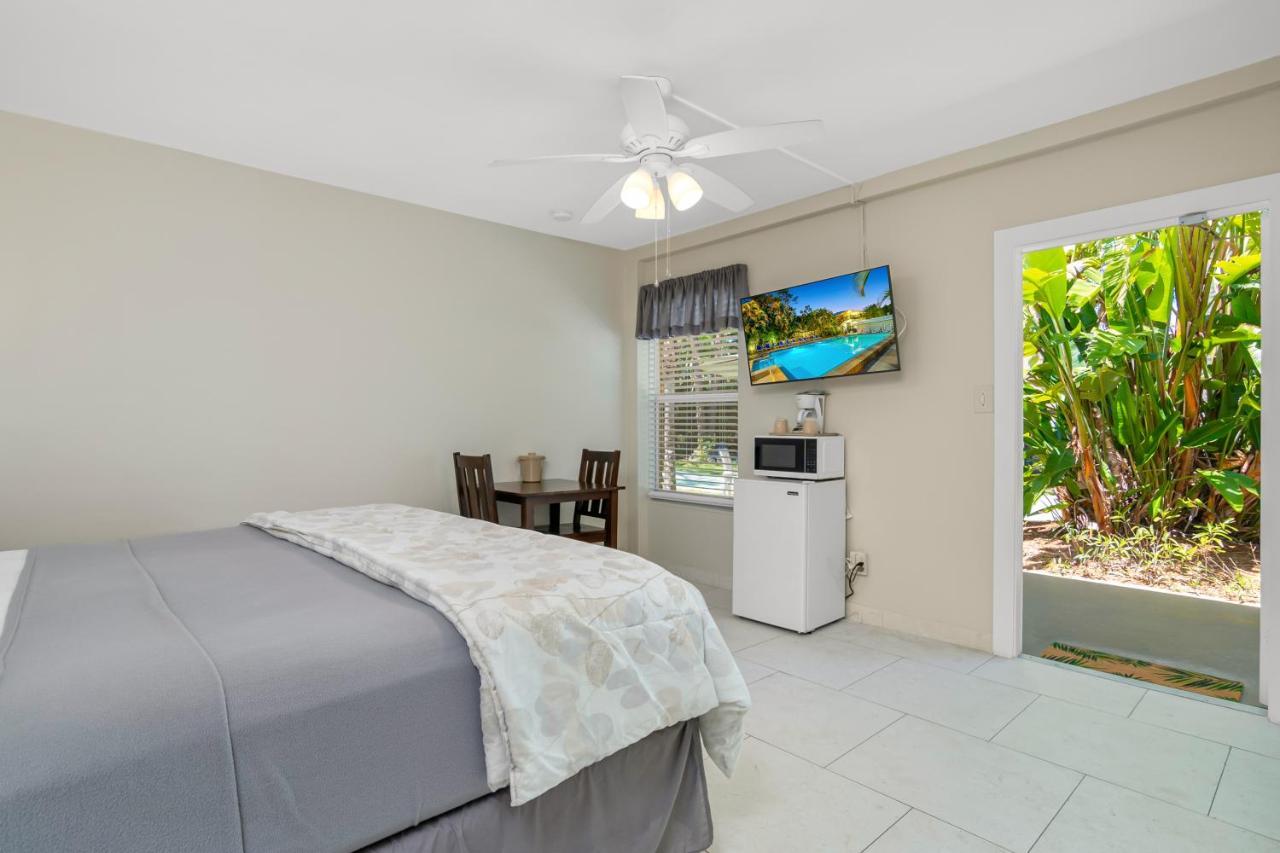 King Room Poolside