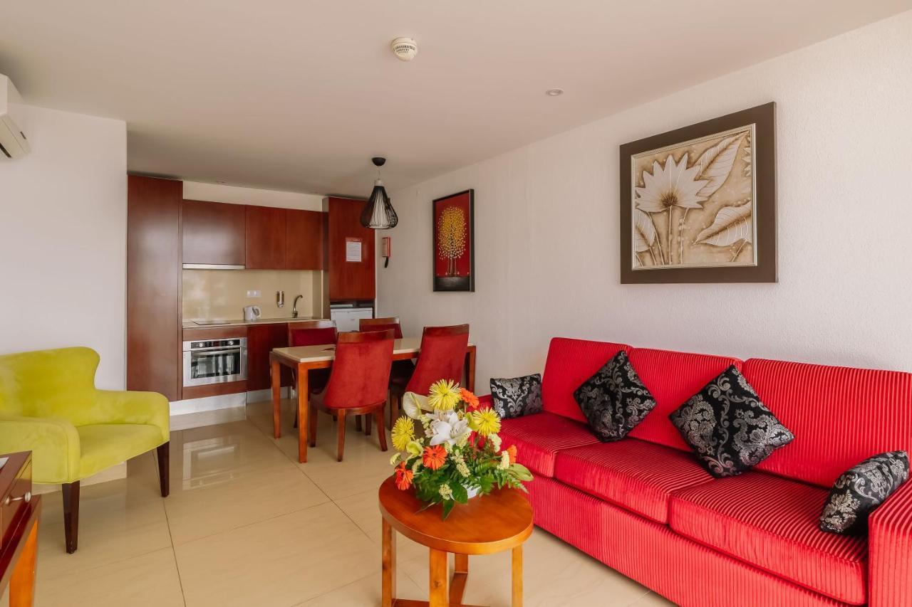 Deluxe One Bedroom Apartment Sea or Pool View
