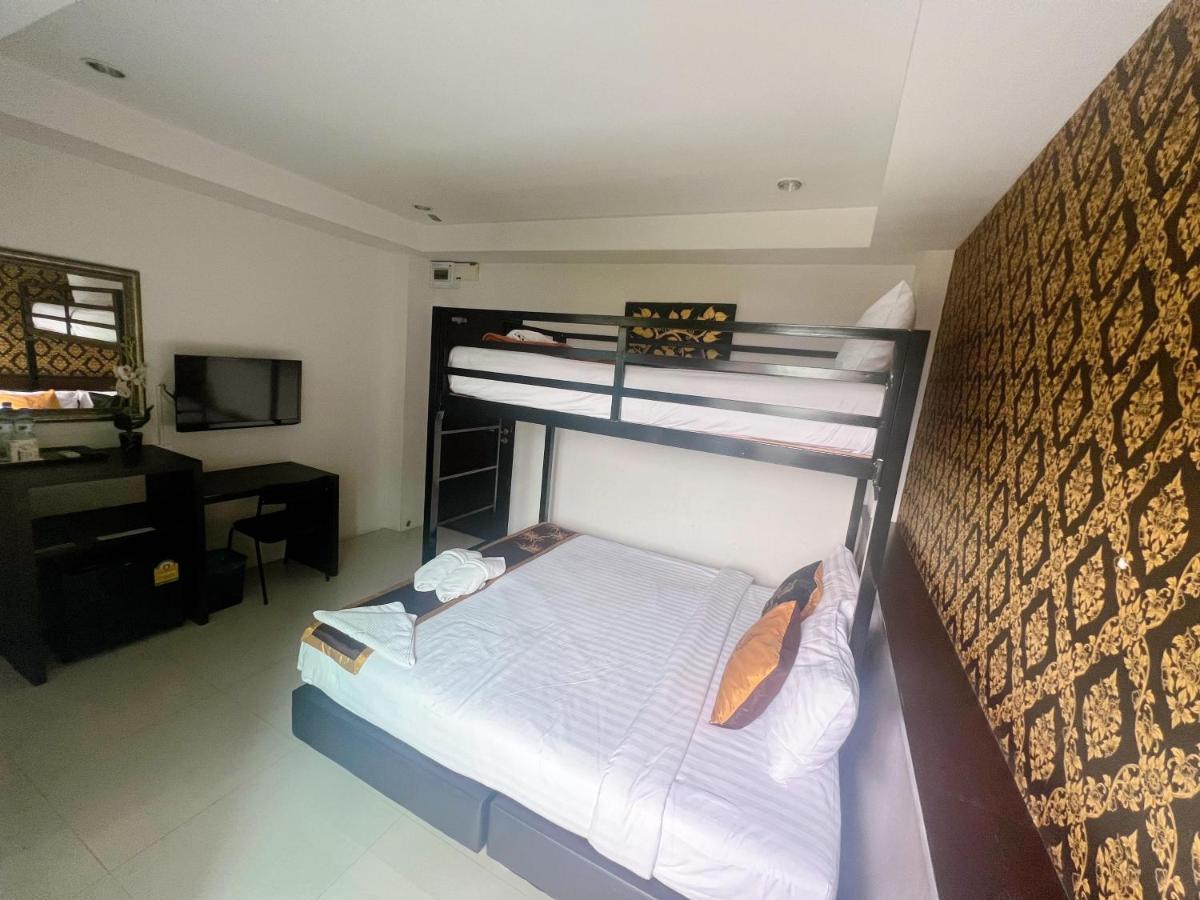 Triple Room Balcony