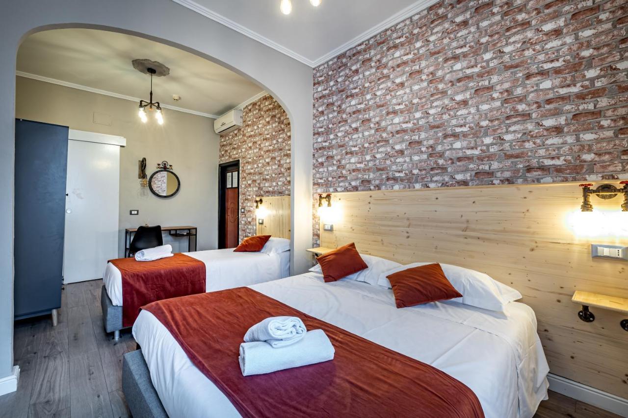 Standard Triple Room,1404373757:JPEG