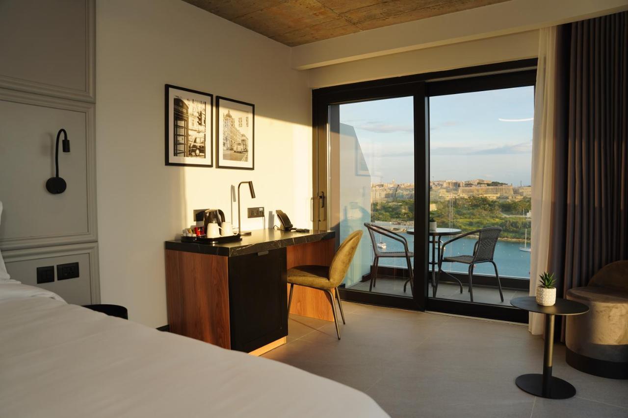 Chambre Double ou Lits Jumeaux Exécutive avec Balcon - Vue sur Mer