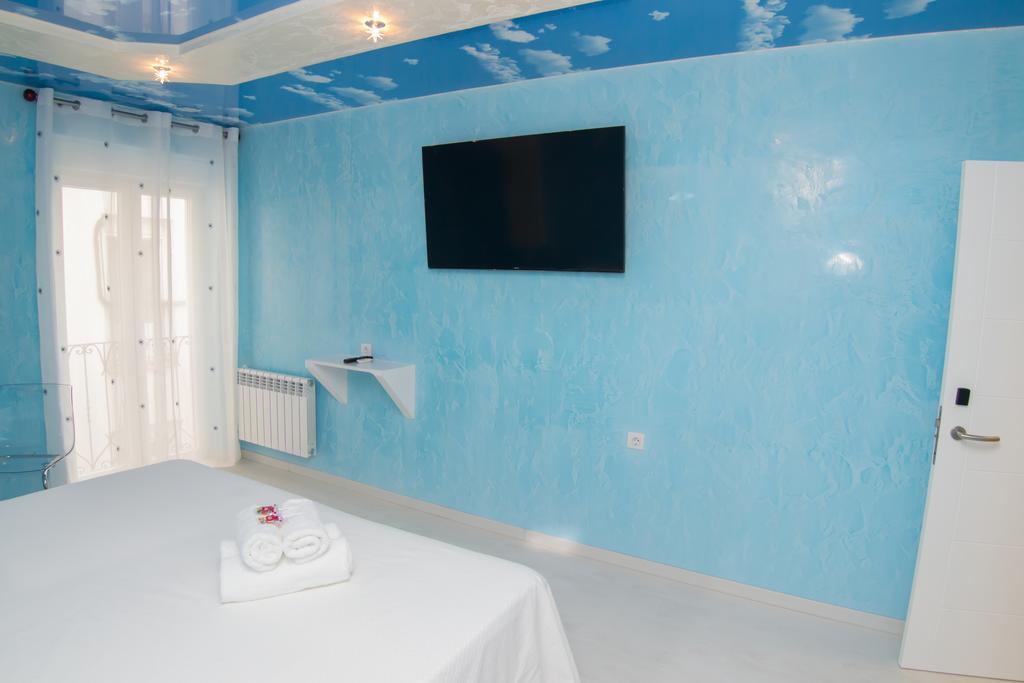 Superior Deluxe Double or Twin Room