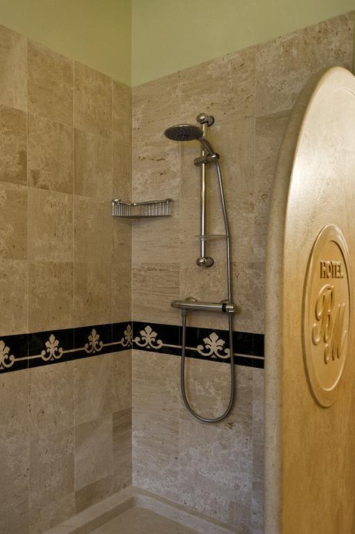 Double Room Spa Bath,140142747:JPEG