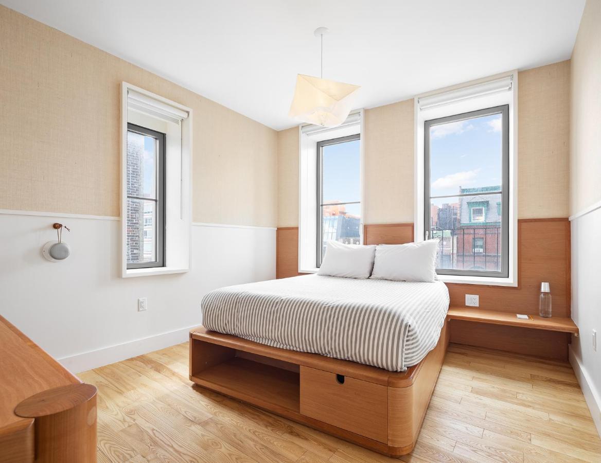 Großes Zimmer Freeman mit Queensize-Bett – ADA
