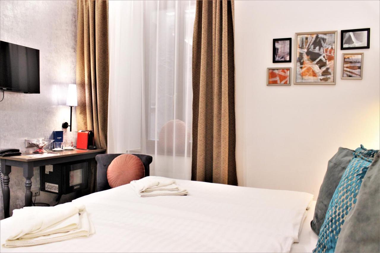 Comfort Double Room no Window