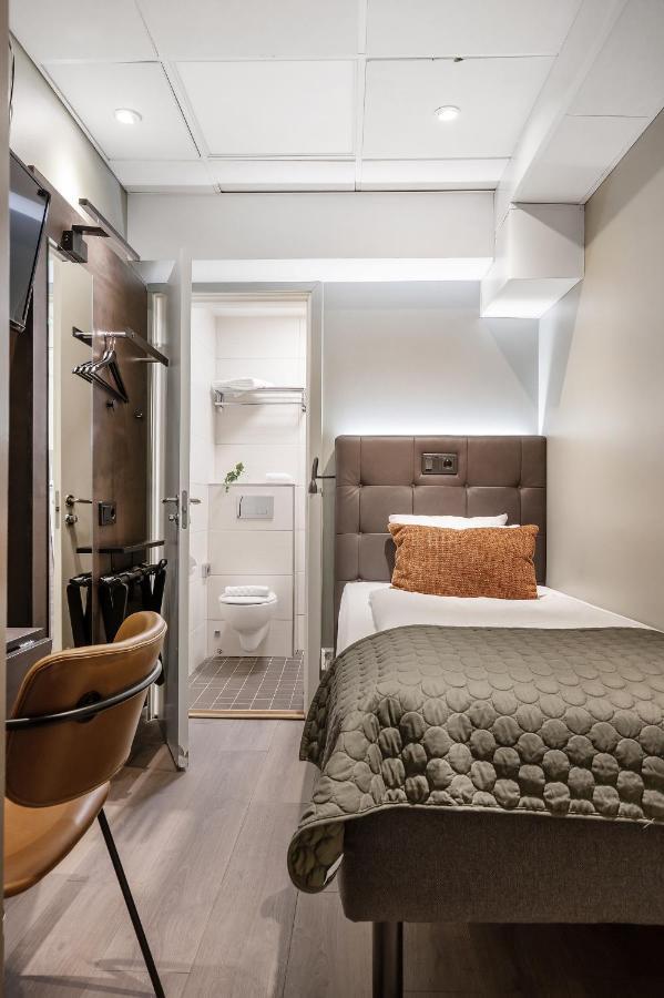 Single Room without Window