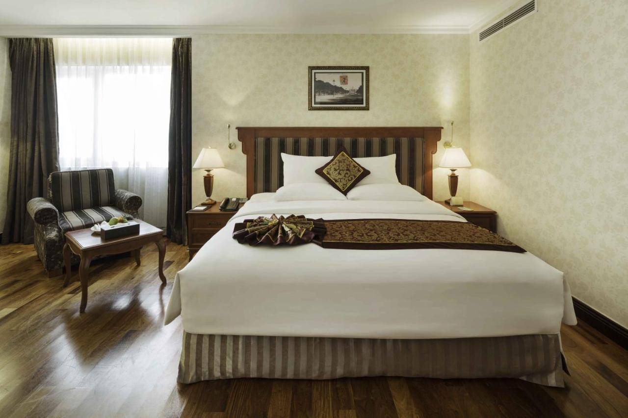 Premium King Room