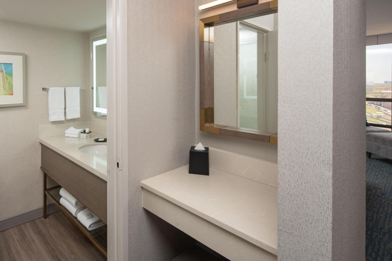Zimmer mit 2 Doppelbetten auf der Club Etage