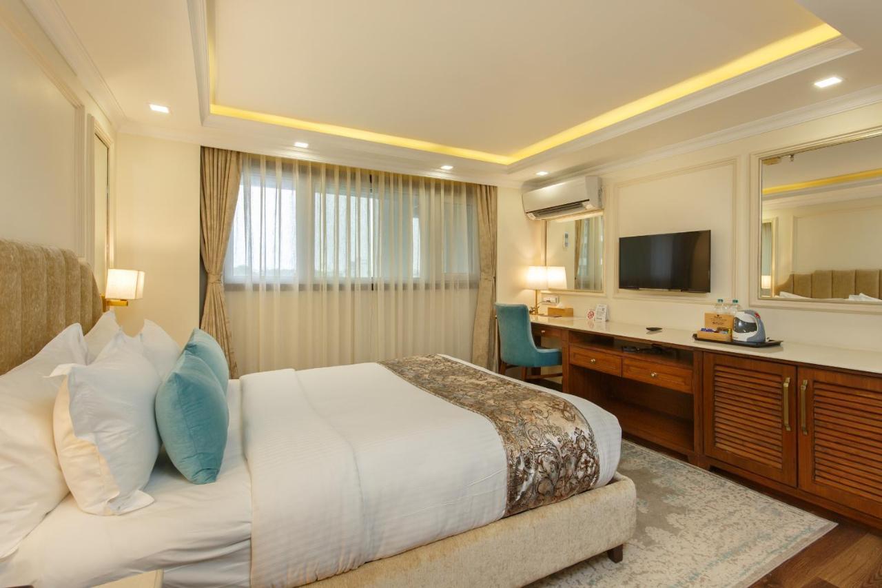 Deluxe Single Room Early Check & Late Check-out by 2 Hrs