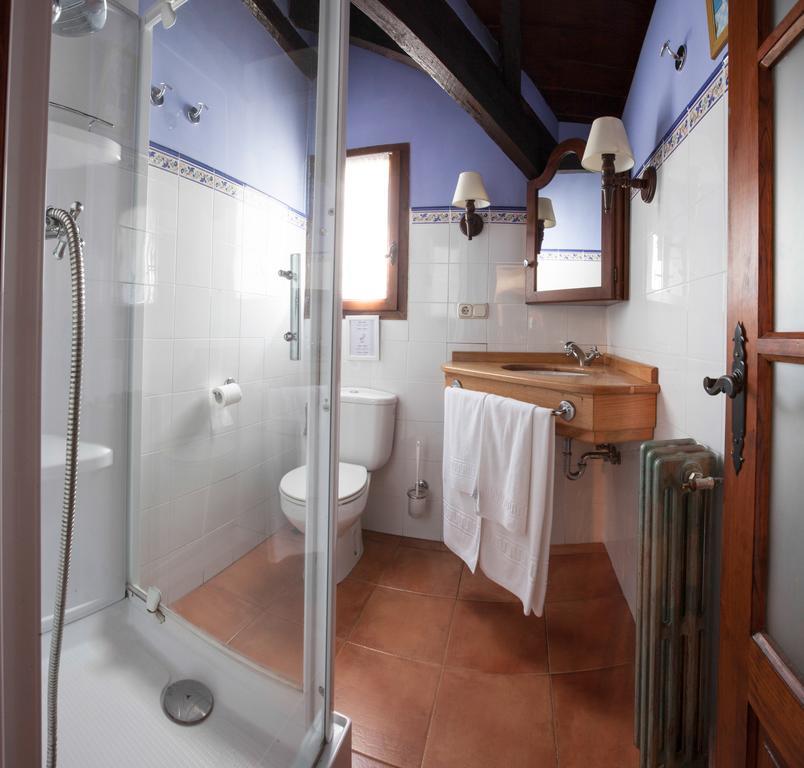 Habitación Doble con baño privado