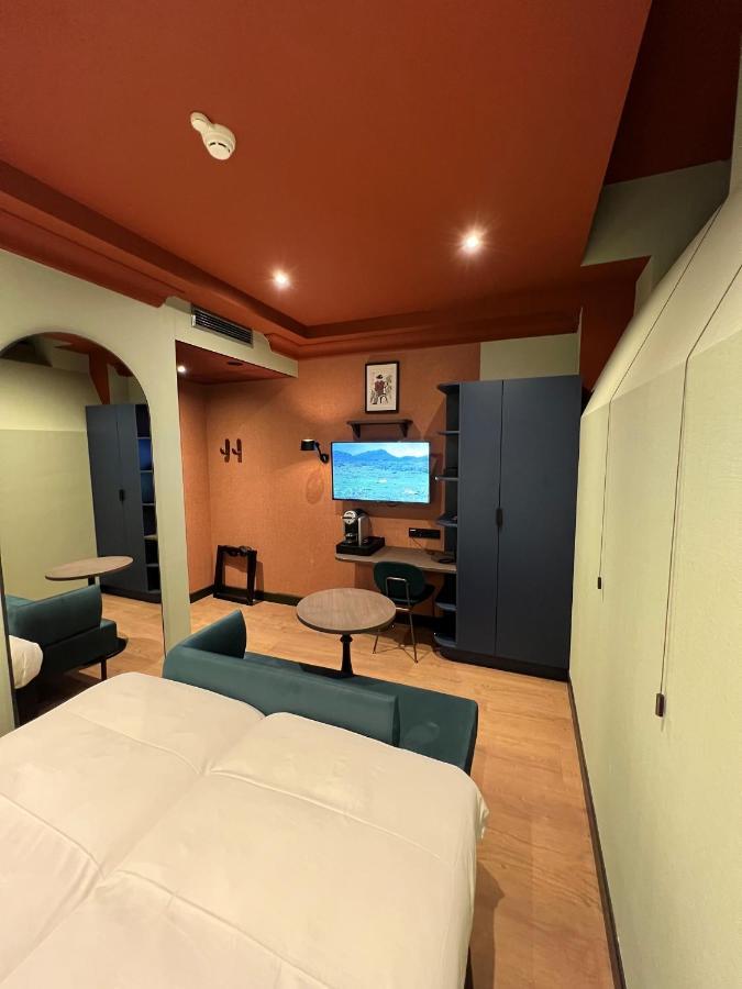 Deluxe Twin Room – Semi-Basement,1421030898:JPEG