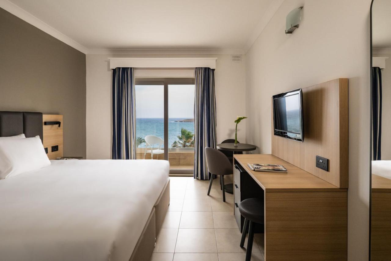 Standard Double or Twin Room with Sea View