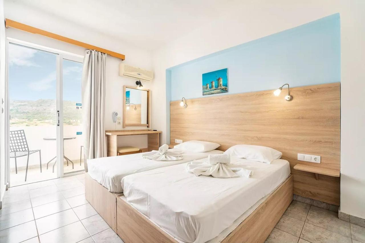 Double Room,1407747800:JPEG