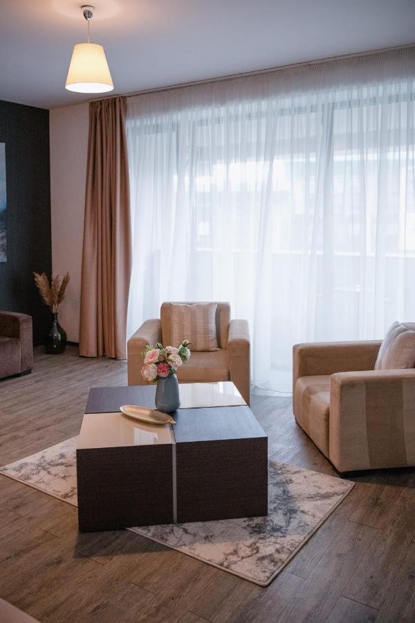 Family Room 0-12 years