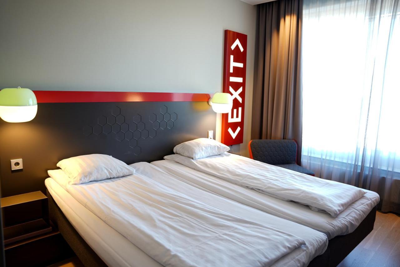 Standard Twin Room,1617859842:JPEG